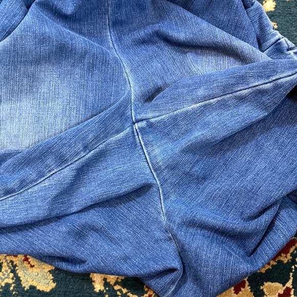 🍄 Soft Surroundings Metro Denim Leggings - Picture 7 of 10